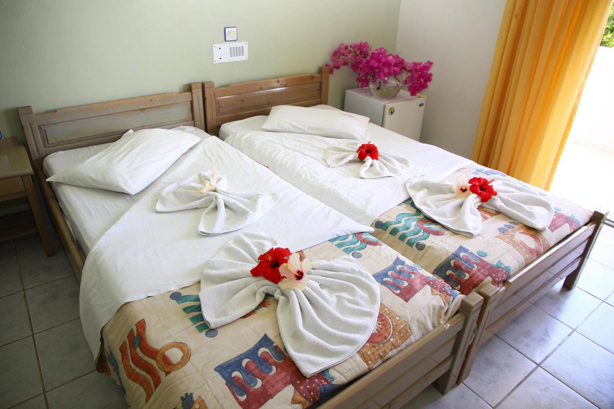 Resol Hotel Bali (Crete) Exterior foto